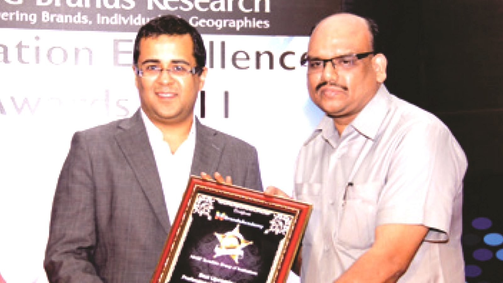 Awarded by Ketan Bhagat Director 3 idiots movie